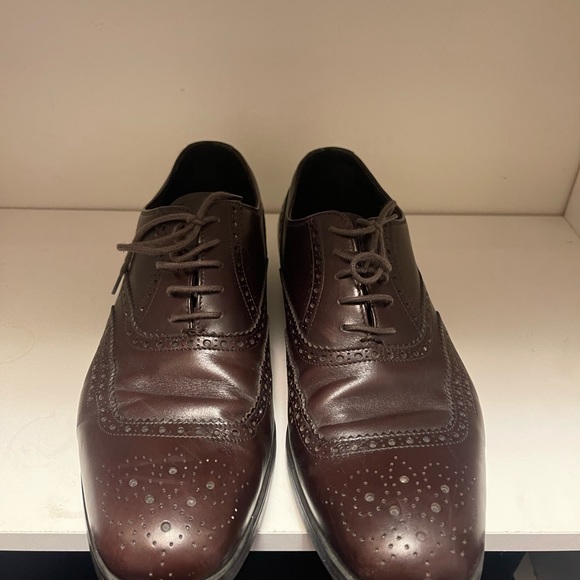 Prada Shoes - Picture 5 of 14